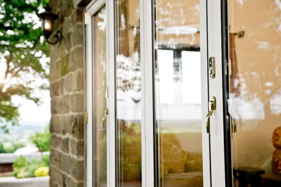 bi fold door 02