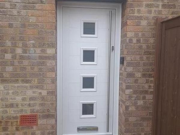 grey composite door brentwood 01