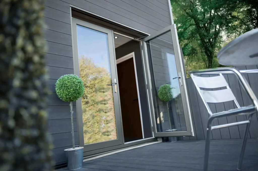 patio door installation thorpe bay